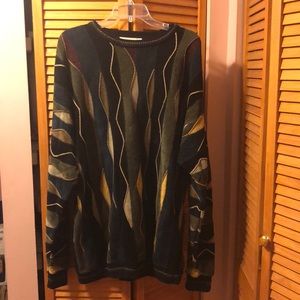 Men’s crew neck designer sweater with pattern